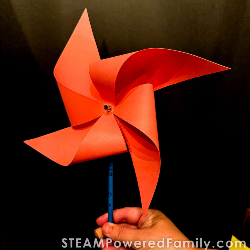 How to make a pinwheel